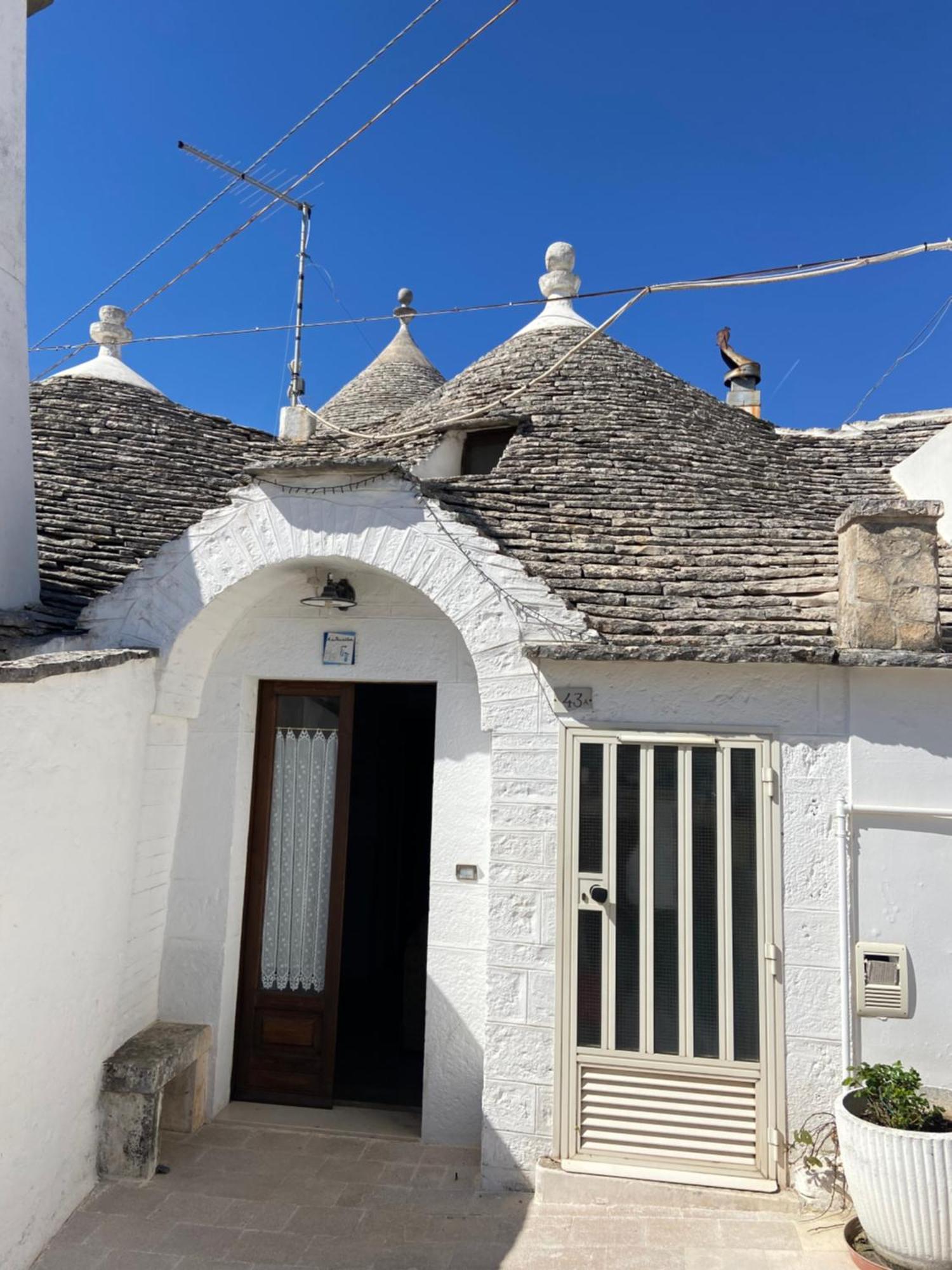 A Due Passi Dal Centro - Trullo Lägenhet Alberobello Exteriör bild